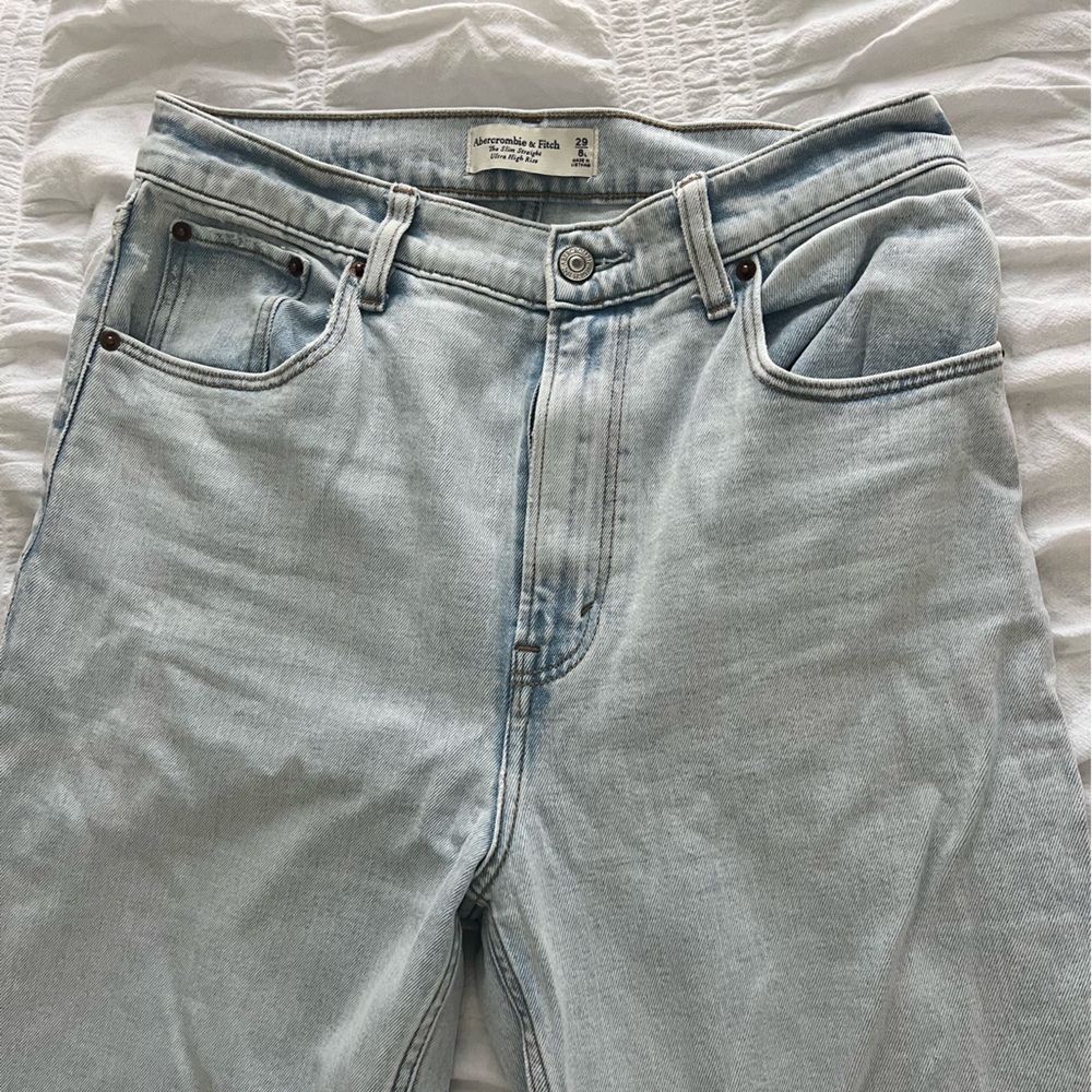 Abercrombie and Fitch ultra high rise slim straight jean